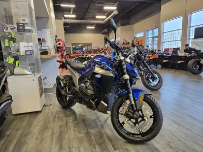 2026 BMW R 1300 R ExclusiveStylish bendmaster The R 1300 R is your must-have Roadster if you care ab...