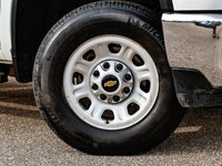 Welcome To Sherwood Park Chevrolet. The #1 Volume Chevrolet Dealer in Canada. Cloth / Front Bench Se... (image 5)