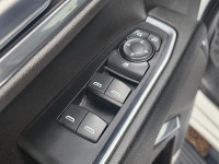 6.6L V8 | Z71 OFF-ROAD PACKAGE | HEATED FRONT SEATS | LEATHER | HEATED STEERING WHEEL | POWER DRIVER... (image 9)