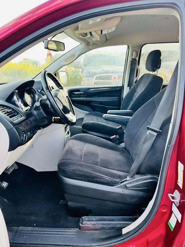 2011 Dodge Grand Caravan 4dr Wagon SXT in Cars & Trucks in Oakville / Halton Region - Image 14