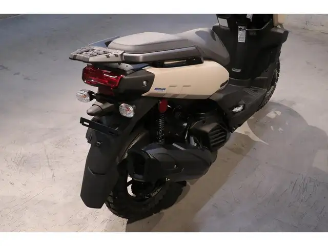 2024 Yamaha BWS 125 ENR. in Scooters & Pocket Bikes in Ottawa - Image 12