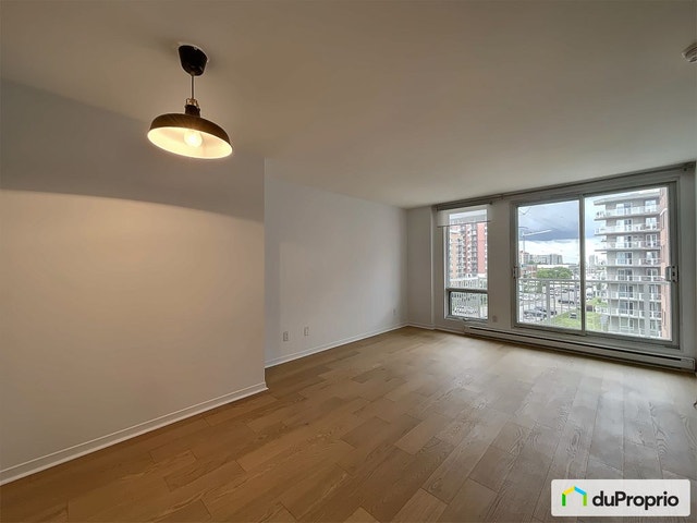 $309,900 - Condominium for sale in Anjou — photo 2