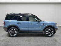 HEATED FRONT SEATS, HEATED STEERING WHEEL, BLIND SPOT MONITOR, CROSS-TRAFFIC ALERT, BACK-UP CAMERA U... (image 6)