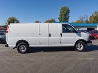 "• Power_Steering • Power_Brakes • Power_Windows • Power_Mirrors • Power_Locks • Keyless_Entry • Air... (image 5)