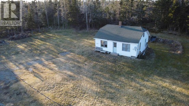 17511 Highway 7 Tangier, Nova Scotia in Houses for Sale in Truro - Image 2