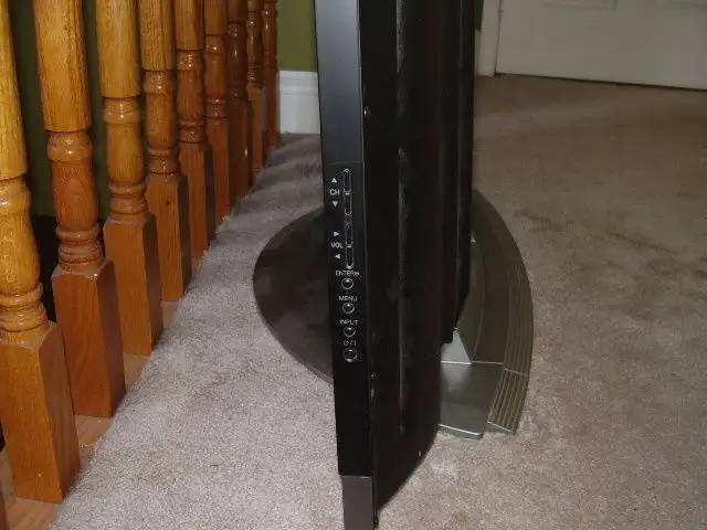 2 TVs 42" LG Plasma and 42" Samsung Plasma, $350 For Both TV's in TVs in City of Toronto - Image 10
