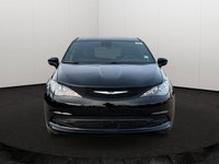 This 2026 CHRYSLER VOYAGER LX has the following options Caprice Leatherette Bucket Seats, Remote Sta... (image 6)