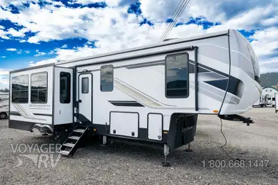 Located in Winfield, BC Call or Text 250-766-4607 Voyager RV Centre 1-800-668-1447 Ducted Air Condit...