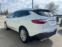 2018 BUICK ENCLAVE PREMIUM NO ACCIDENTS, NO CLAIMS, OUT OF PROVINCE INSPECTION COMPLETED, NEW BRAKES... (image 6)