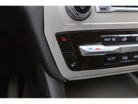 GREAT 3 ROW SUV! - Heated Seats - Backup Camera - Bluetooth - Apple CarPlay & Android Auto - Remote... (image 6)