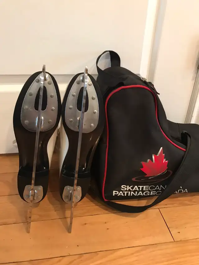 Women Bauer skates & guard & travel bag Patin femme & sac in Skates & Blades in Ottawa - Image 5