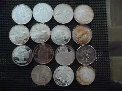 Various Christmas 1 oz .999 Silver Rounds, View more