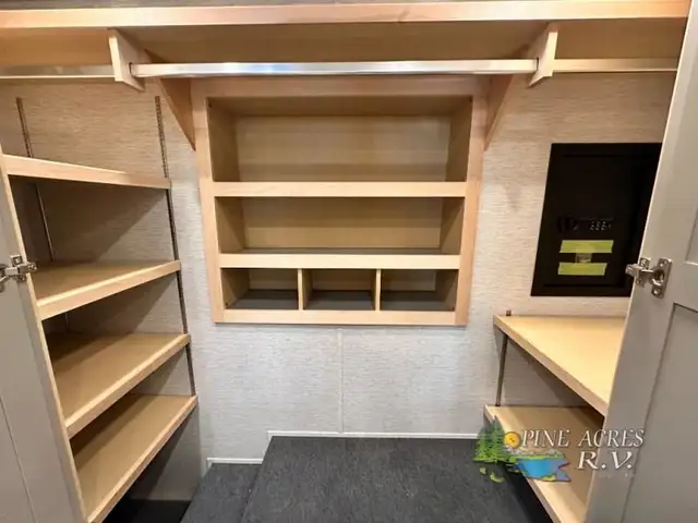 2025 Newmar Dutch Star 4369 Black Out Package in RVs & Motorhomes in Moncton - Image 60