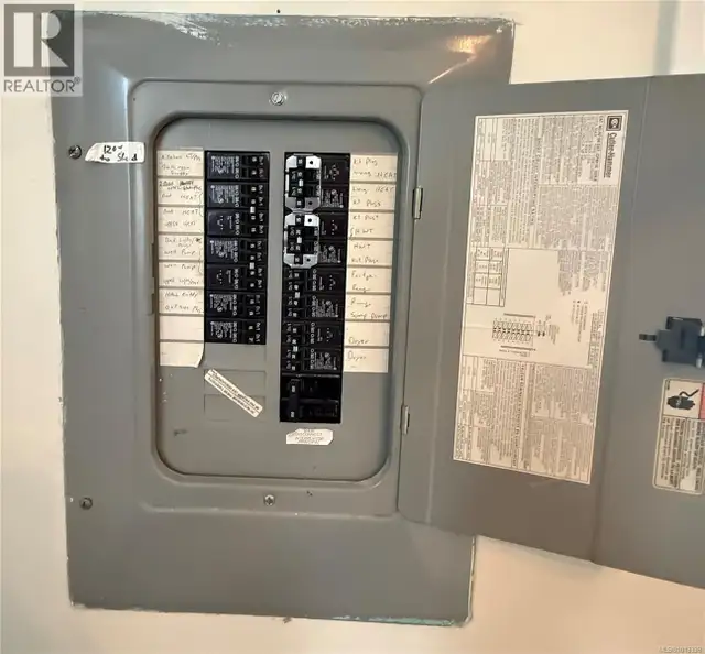 148 Meadow Dr Salt Spring, British Columbia in Houses for Sale in Fort McMurray - Image 24