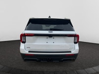 Check out this vehicle's pictures, features, options and specs, and let us know if you have any ques... (image 3)