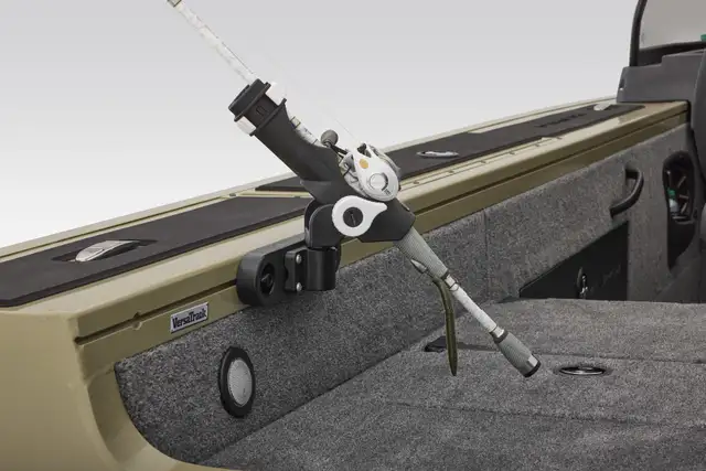 2026 TRACKER Targa V-18 Combo Fish & Ski Fishing boat in Powerboats & Motorboats in Prince Albert - Image 34