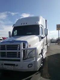 2016 Freightliner Cascadia: Upgraded & Ready for the Road!