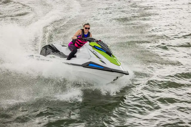2026 Yamaha VX Deluxe White w/Audio in Powerboats & Motorboats in Moose Jaw - Image 3