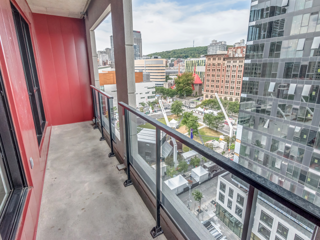 3.5 condo appartement a louer Quartier des spectacles-Myriade in Long Term Rentals in City of Montréal - Image 14