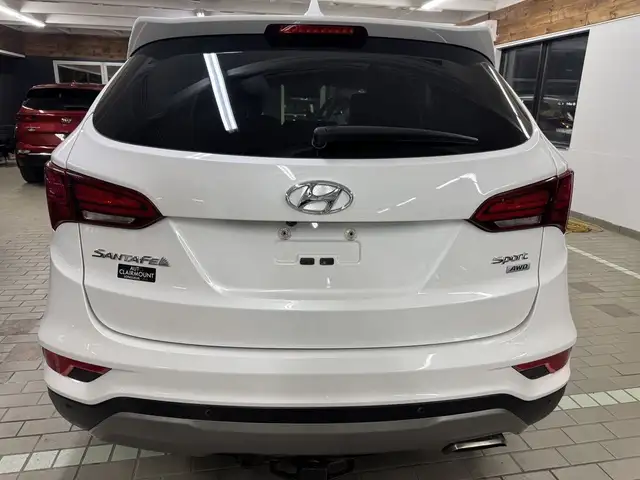 2017 Hyundai Santa Fe Sport AWD 4dr 2.4L Premium in Cars & Trucks in Longueuil / South Shore - Image 5