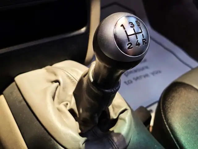 1998 Porsche Boxster in Cars & Trucks in Oakville / Halton Region - Image 19