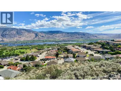 PRIME DEVELOPMENT PROPERTY (6.77 acres) overlooking the 36 hole Osoyoos Golf Course with SPECTACULAR...