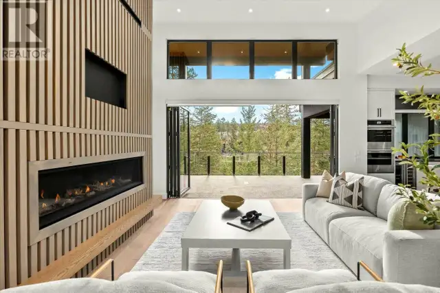 124 Wildsong Crescent W Vernon, British Columbia in Condos for Sale in Fort St. John - Image 11