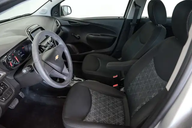 2022 Chevrolet Spark LS Carplay Caméra de recul Bluetooth in Cars & Trucks in Longueuil / South Shore - Image 7