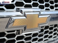 WAS: $42900 NOW: $39900 plus taxes and licensing feesThis 2019 Chevrolet 3500HD Crew Cab 4x4 is a to... (image 9)