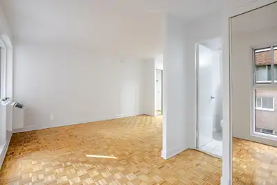Studio,louer,rent,downtown, Montréal, centre-ville, View more