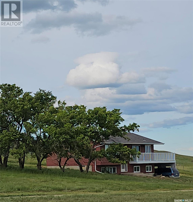 St.Cyr Acreage Swift Current, Saskatchewan in Houses for Sale in Swift Current