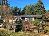 298 Maliview Dr Salt Spring, British Columbia