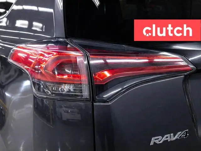 2017 Toyota RAV4 SE in Cars & Trucks in Bedford - Image 10