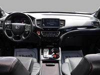 SAFETY INCLUDED LOCAL ONTARIO CAR 37 HONDA SERVICE RECORDS 2ND SET WINTER ON ALLOYS Very Clean Honda... (image 9)