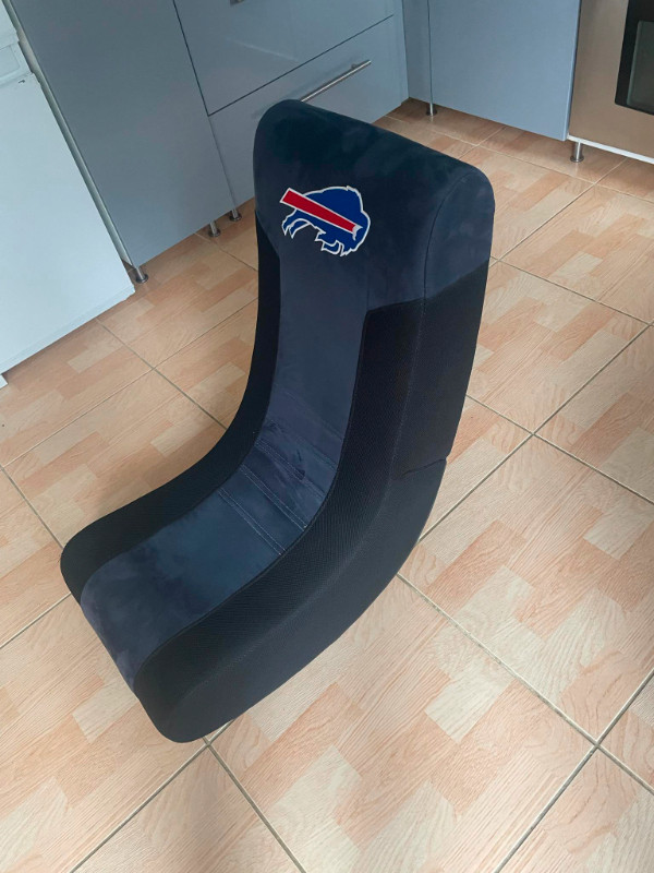 Baseline Buffalo Bills Kids Video Gaming Chair in Chairs & Recliners in City of Toronto - Image 4