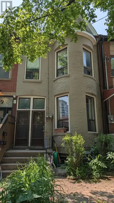 MAIN - 141A NIAGARA STREET Toronto (Niagara), Ontario