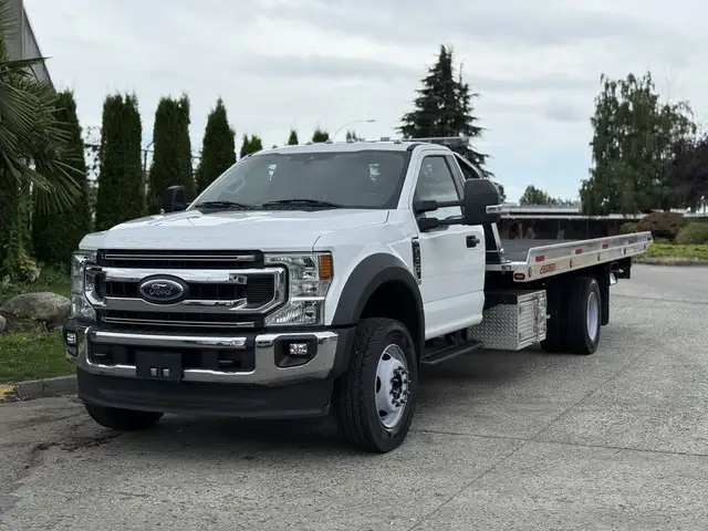 2022 Ford F600 XLT 4x4 20 Foot Roll Off Flatdeck Tow Truck in Heavy Trucks in Regina - Image 5