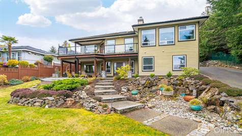 Homes for Sale in Nanoose Bay, British Columbia $1,550,000 in Houses for Sale in Parksville / Qualicum Beach