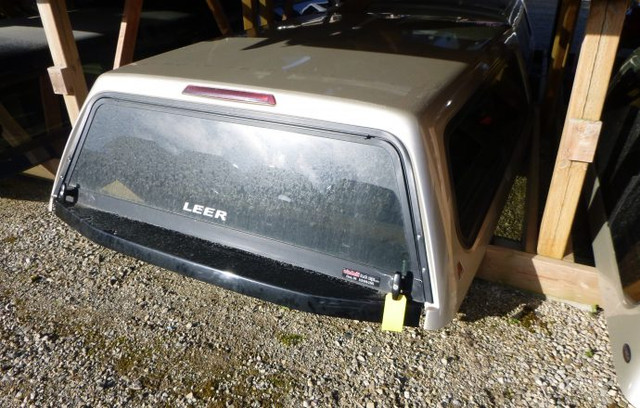 2015-2020 Ford F150 Leer Truck Cap in Other Parts & Accessories in Kitchener / Waterloo
