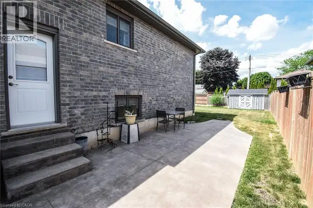 295 COURTLAND Street Delhi, Ontario in Houses for Sale in Norfolk County - Image 35