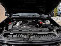 Duramax Z71 | Power Sunroof | Leather Heated Bucket Seats | 5th Wheel Prep | 20 Black Alloys | Accid... (image 8)