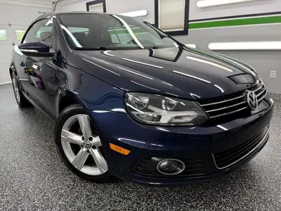 HARDTOP CONVERTIBLE - LOW MILEAGE We have a 2013 Volkswagen EOS Comfortline! This sporty convertible...