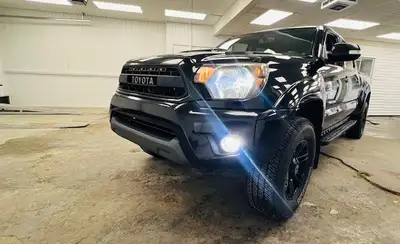 2013 Toyota Tacoma JAMAIS ACCIDENTÉ SELON CARFAX CREW CAB 4X4 BLUETOOTH CLIMATISATION VOLANT AJUSTAB...