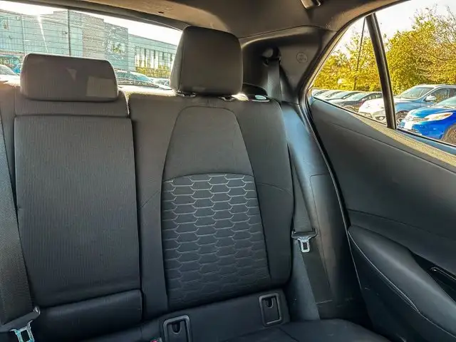 2022 Toyota Corolla Hatchback | Apple Car Play | Android Auto in Cars & Trucks in Ottawa - Image 17