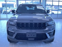 Looking for a *2025 Jeep Grand Cherokee Limited 4WD in Prince George, BC*? This *low-kilometre demo... (image 5)