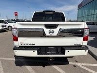 2018 NISSAN TITAN PLATINUM RESERVE 4X4 * ACCIDENT FREE CARFAX * LOW KM * 360 CAMERA FEATURES INCLUDE... (image 4)