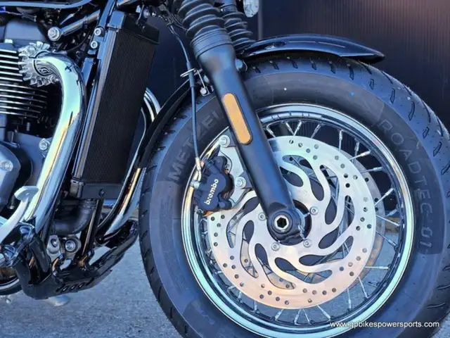2025 Triumph Bonneville Speedmaster in Street, Cruisers & Choppers in Oshawa / Durham Region - Image 8