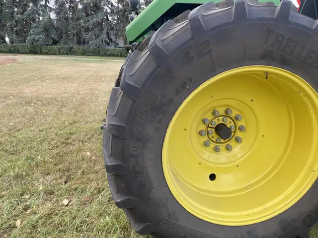 1993 John Deere 4WD Tractor 8770 in Farming Equipment in Edmonton - Image 29