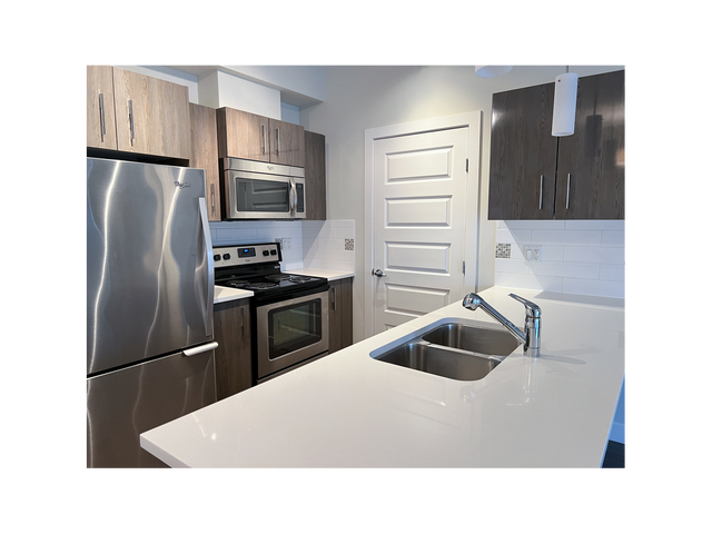1 Bedroom Apartment for Rent - 5477 200 Street in Long Term Rentals in Delta/Surrey/Langley - Image 4
