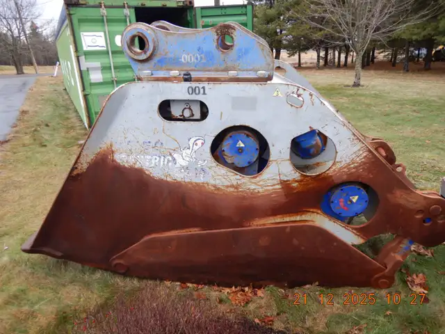 TERMINATOR TX750 75,000 ft-lb  QUARRY-DEMOLITION HAMMER/BREAKER in Heavy Equipment in City of Halifax - Image 34